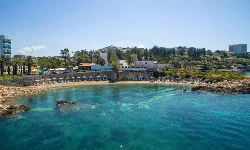 هتل لی بلو کوش آداسی